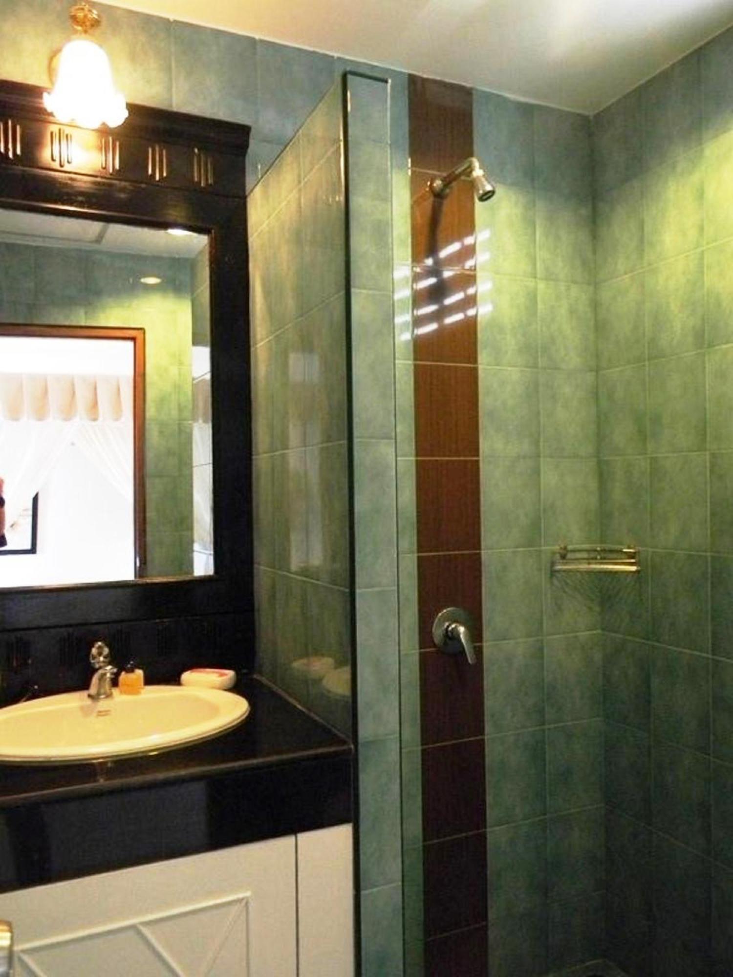 Orchid Hotel And Spa Kalim Bay Patong Luaran gambar